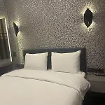 Uzunkum Hotel 4*